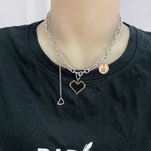 Laden Sie das Bild in den Galerie-Viewer. Black Mosaic Heart Double Necklace