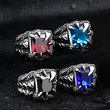 Chargez l'image dans la visionneuse de la galerie, Men's Vintage Crystal Dragon Claw Ring