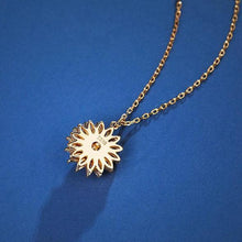 Laden Sie das Bild in den Galerie-Viewer. 925 Sterling Silver Womens Rotatable Sunflower Necklace